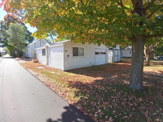 612 N Arnold St in Mt. Pleasant, MI - Building Photo - Building Photo