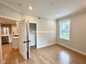 162 Allston St, Unit 161-4 in Boston, MA - Building Photo - Building Photo