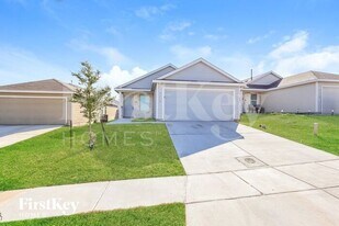 5174 Fowler Crst in Converse, TX - Building Photo