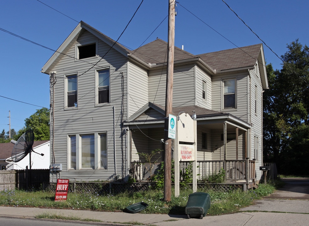 1950 Fairgrove Ave in Hamilton, OH - Building Photo