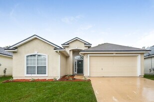1824 Creekview Dr in Green Cove Springs, FL - Building Photo