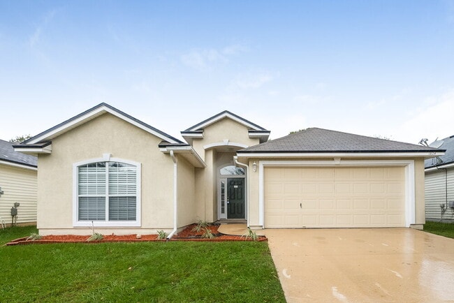 property at 1824 Creekview Dr