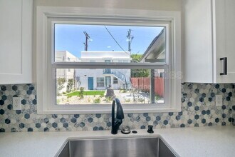 4685 Hamilton St in San Diego, CA - Building Photo - Building Photo