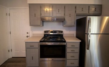 808 Sunrise Ave in Fort Collins, CO - Building Photo - Building Photo