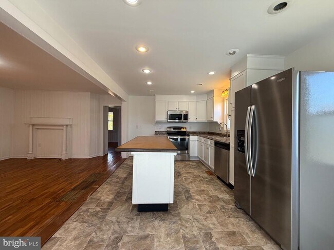 820 Ridgeview Rd in Brightwood, VA - Building Photo - Building Photo