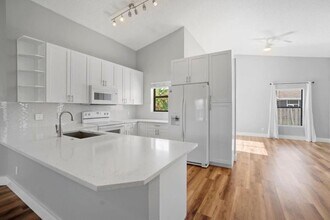 6216 Mullin St in Jupiter, FL - Building Photo - Building Photo