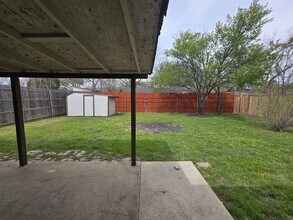 433 Clearfield Dr in Garland, TX - Building Photo - Building Photo