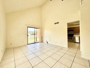 5302 Paseo Cielo in Sierra Vista, AZ - Foto de edificio - Building Photo