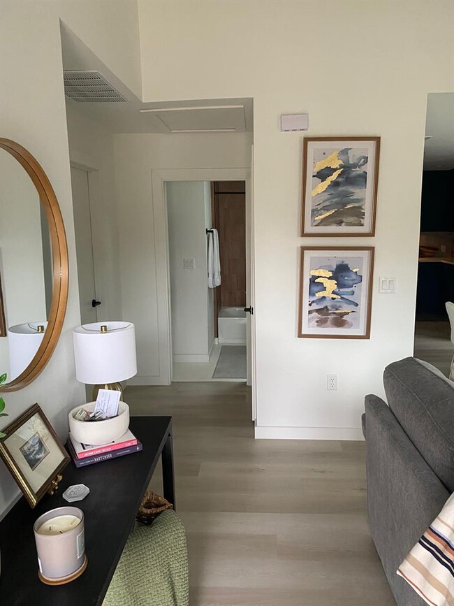 4609 Leslie Ave in Austin, TX - Building Photo - Building Photo