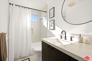 property at 844 16th St