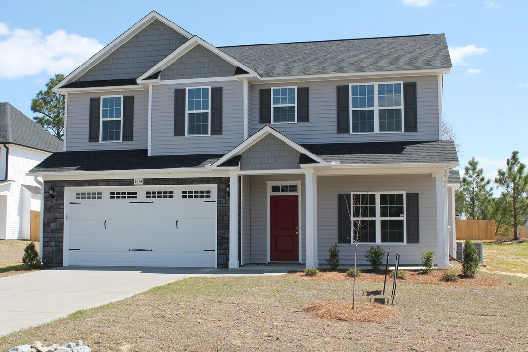 1714 Veranda Court in Aberdeen, NC - Building Photo