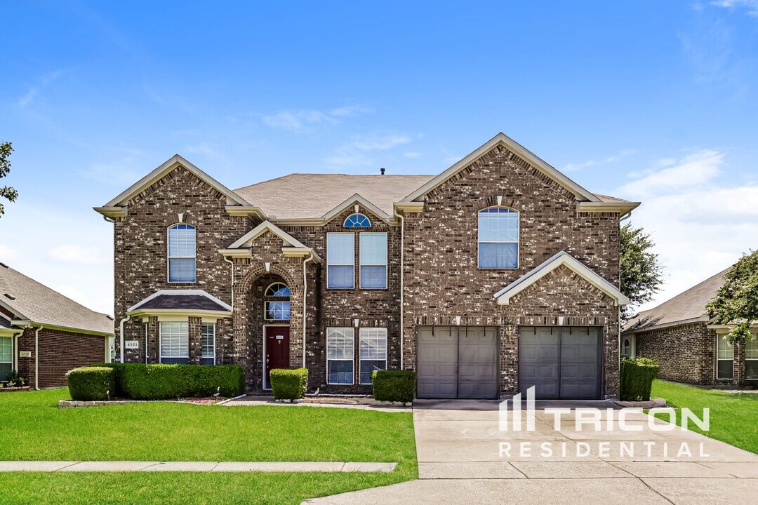 4533 Corner Brook Ln in Fort Worth, TX - Building Photo