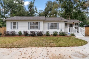 1936 Truett Dr in Tallahassee, FL - Building Photo