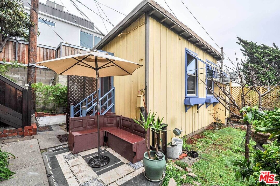 2315 2nd St in Santa Monica, CA - Building Photo