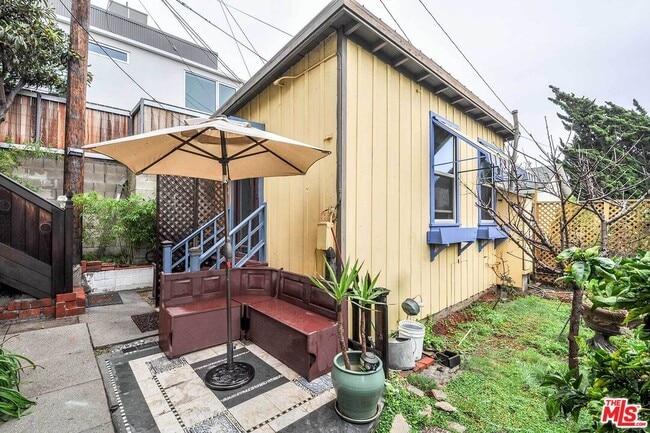 property at 2315 2nd St