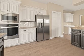 1709 Coles Farm Dr in Sugar Land, TX - Building Photo - Building Photo