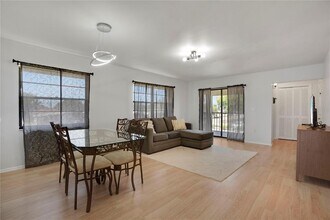 2415 Bayshore Gardens Pkwy in Bradenton, FL - Building Photo - Building Photo