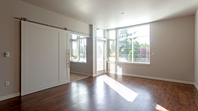 Motif Apartments in Lynnwood, WA - Foto de edificio - Interior Photo