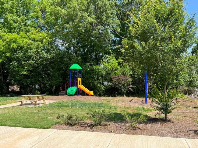 518 Boone St in Durham, NC - Building Photo - Building Photo