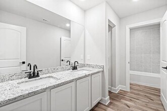 809 Calhoun Dr in Anna, TX - Foto de edificio - Building Photo