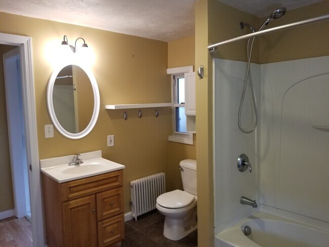 6 Clegg St in Worcester, MA - Building Photo - Building Photo