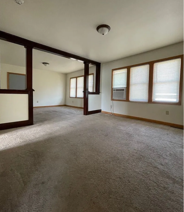 922-924 Caledonia St in La crosse, WI - Building Photo