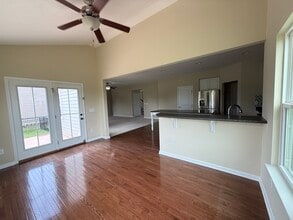 186 Mcnamara Loop in Lewis Center, OH - Building Photo - Building Photo