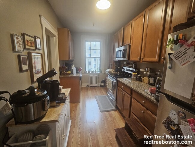 370 Chestnut Hill Ave, Unit 35 in Boston, MA - Foto de edificio - Building Photo