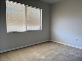 131 SW 47th Terrace in Cape Coral, FL - Building Photo