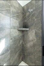 610 Blueway Ave in Summerville, SC - Foto de edificio - Building Photo