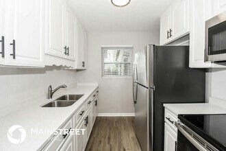 8516 Bermuda Rd in Jacksonville, FL - Building Photo - Building Photo