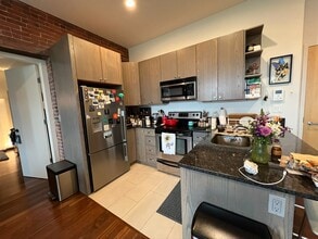 460 Harrison Ave in Boston, MA - Building Photo - Building Photo