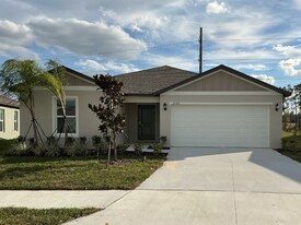 2088 Albatross Nest Dr in Bartow, FL - Building Photo