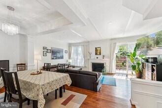 3 Arell Ct in Alexandria, VA - Building Photo - Building Photo
