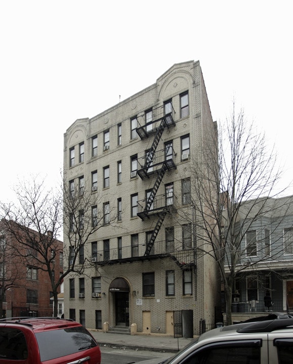 3063 Hull Ave in Bronx, NY - Foto de edificio