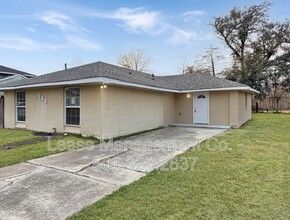 404 Ruth Dr in Avondale, LA - Building Photo - Building Photo