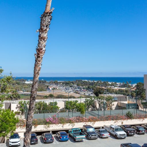 23902 De Ville Way, Unit A in Malibu, CA - Building Photo - Building Photo