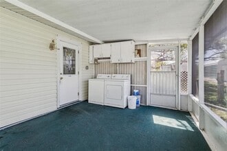 33546 Chancey Rd in Zephyrhills, FL - Building Photo - Building Photo