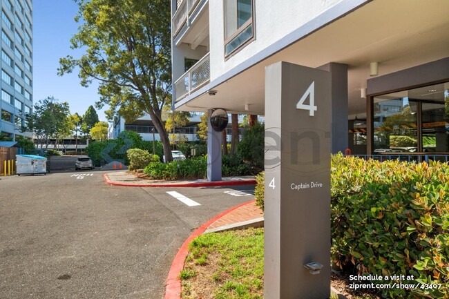 4 Captain Dr in Emeryville, CA - Building Photo - Building Photo