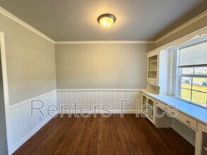 1328 S Erie Ave in Tulsa, OK - Building Photo - Building Photo