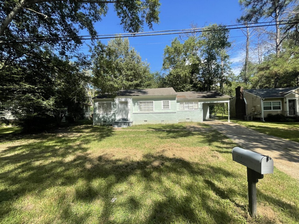 1924 Willow Way in Jackson, MS - Building Photo