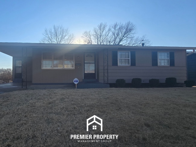 property at 1620 Tahoe Dr