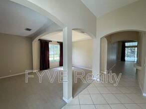 7296 Vista Park Blvd in Orlando, FL - Building Photo - Building Photo