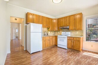 2229 San Jose Ave in Alameda, CA - Building Photo - Building Photo