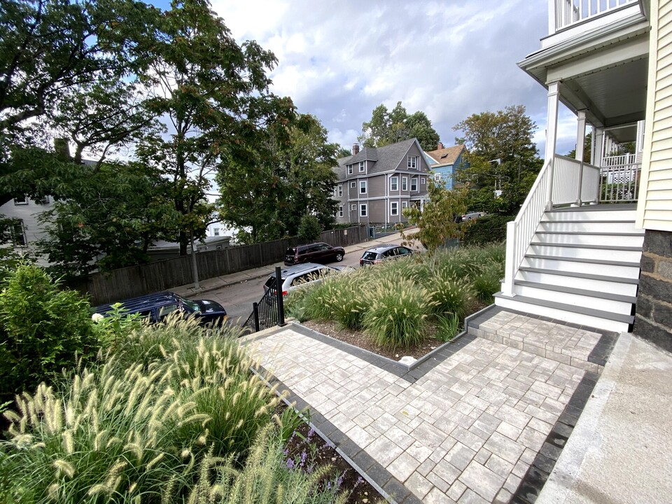 7 Wenham St, Unit 1 in Boston, MA - Building Photo