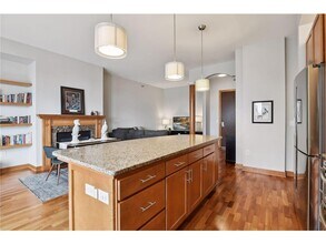 317 Groveland Ave in Minneapolis, MN - Foto de edificio - Building Photo