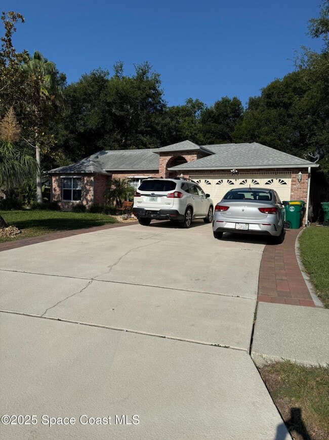 714 Astoria Dr in DeLand, FL - Building Photo - Building Photo