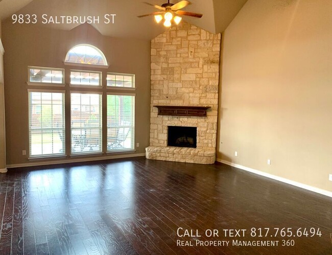 9833 Saltbrush St in Fort Worth, TX - Building Photo - Building Photo