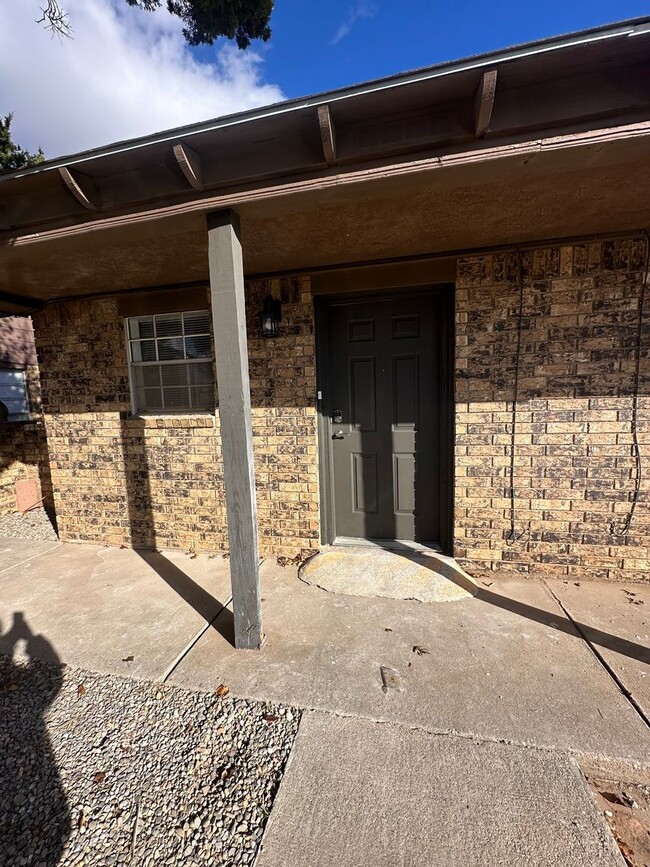 109 Sasser Dr in Clovis, NM - Building Photo - Building Photo