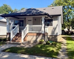 543 E Saratoga St in Ferndale, MI - Building Photo
